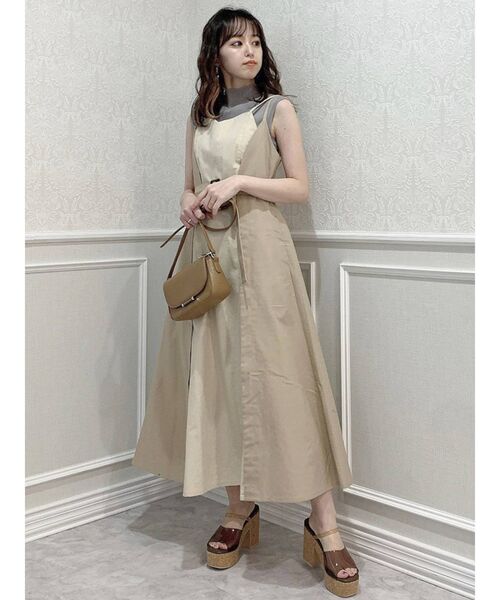 dazzlin（ダズリン）の「バイカラーレイヤードキャミワンピース（ワンピース・レディース・ブラック/ベージュ・FREE）」の19枚目の写真