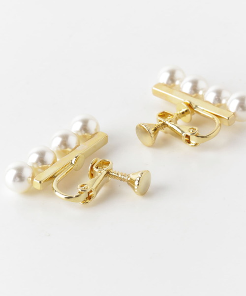 URBAN RESEARCH Sonny Label（アーバンリサーチサニーレーベル）の「パールスティックイヤリング（イヤリング・レディース・ホワイト・ONE）」の2枚目の写真