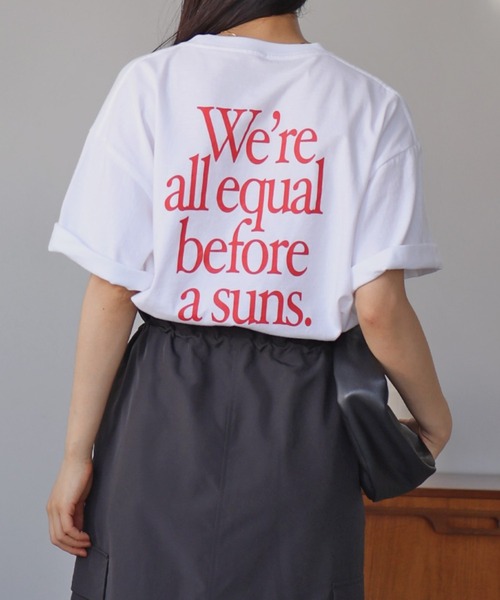 LIAN（リアン）の「ビッグロゴTシャツ（Tシャツ/カットソー・レディース・オフホワイト/ブラック/グリーン/ブルー/ピンク/レッド/オレンジ・FREE）」の6枚目の写真