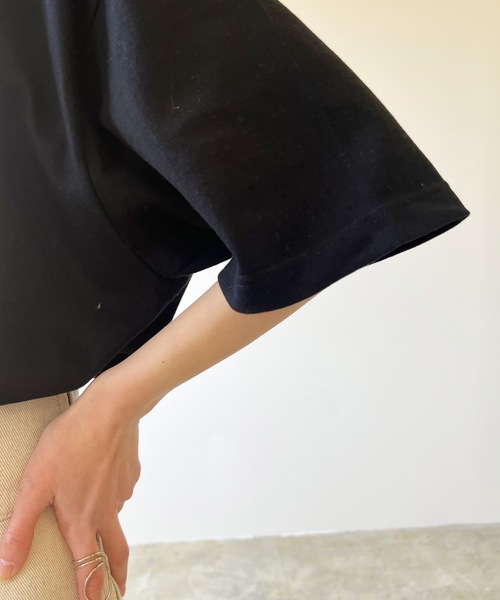 LIAN（リアン）の「ビッグロゴTシャツ（Tシャツ/カットソー・レディース・オフホワイト/ブラック/グリーン/ブルー/ピンク/レッド/オレンジ・FREE）」の17枚目の写真