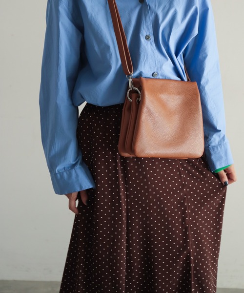 NOMBRE IMPAIR（ノンブルアンペール）の「【MARCO BIANCHINI】トリプルポケットショルダーBAG（ショルダーバッグ・レディース・ブラック/ブラウン/グリーン・FREE）」の2枚目の写真