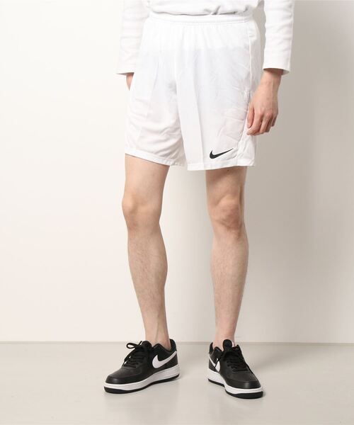 NIKE（ナイキ）の「《NIKEアパレル》ﾊﾟｰｸ III NB ｼｮｰﾄ K（その他パンツ・メンズ・ホワイト/ロイヤルブルー/ブラック/ライトブルー/グリーン系その他/レッド/グリーン/レッド系その他/ネイビー/バーガンディー/オレンジ・2XL/M/XL/L/S）」の2枚目の写真