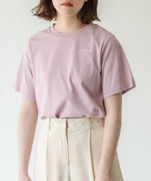 idem（イデム）の「idem logo T-shirt/idemロゴ刺繍Tシャツ（Tシャツ/カットソー・レディース・ホワイト/ブラック/パープル・FREE）」の15枚目の写真