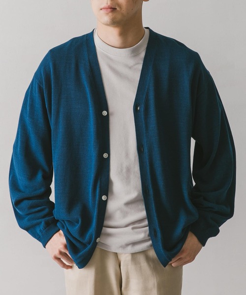 URBAN RESEARCH DOORS（アーバンリサーチドアーズ）の「強撚Vネックカーディガン（カーディガン/ボレロ・メンズ・ライトグレー/ネイビー/ターコイズブルー/グリーン・M/L）」の4枚目の写真