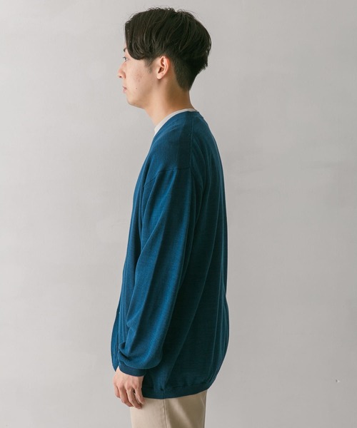 URBAN RESEARCH DOORS（アーバンリサーチドアーズ）の「強撚Vネックカーディガン（カーディガン/ボレロ・メンズ・ライトグレー/ネイビー/ターコイズブルー/グリーン・M/L）」の12枚目の写真