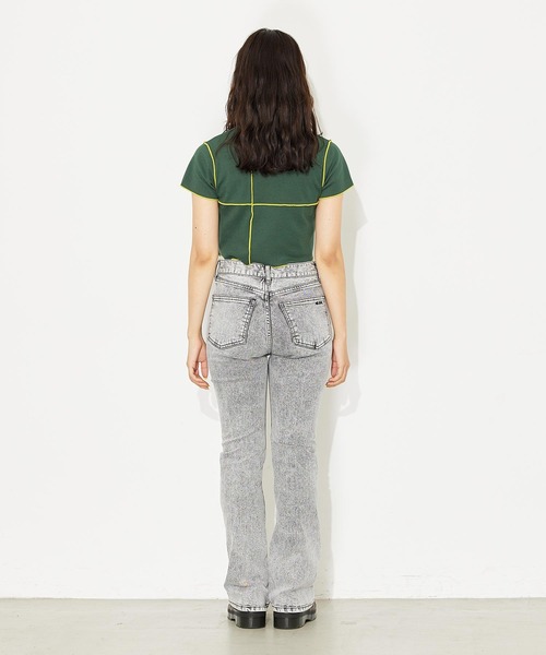 X-girl（エックスガール）の「STITCH WORK S/S TOP/配色ステッチ/ショート丈 リブTシャツ（Tシャツ/カットソー・レディース・ライトブルー/ブラック/グリーン・S/M）」の19枚目の写真