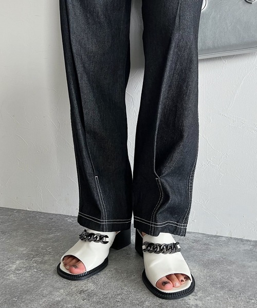 PAGEBOY（ページボーイ）の「CORE / カービーデニム（デニムパンツ・レディース・ブラック/ネイビー・S/M）」の5枚目の写真