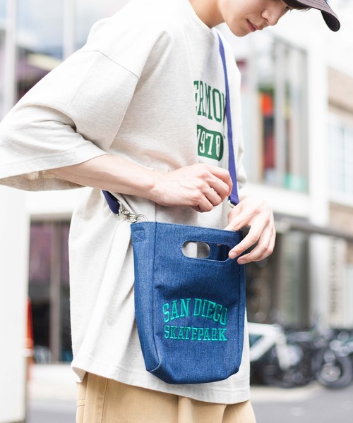 WEGO(ウィゴー)の「WEGO/2WAYキャンバスレコードショルダー(ショルダーバッグ・メンズ・ナチュラル/ブラック/ダークインディゴブルー・FREE)」の8枚目の写真