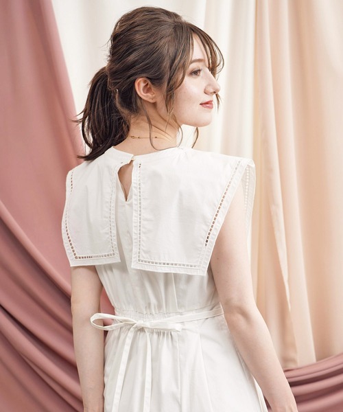 新品✨Noela ノエラ 楊柳シャーリングワンピース ロング丈 サックスブルー 新品✨Noela ノエラ 楊柳シャーリングワンピース ロング丈