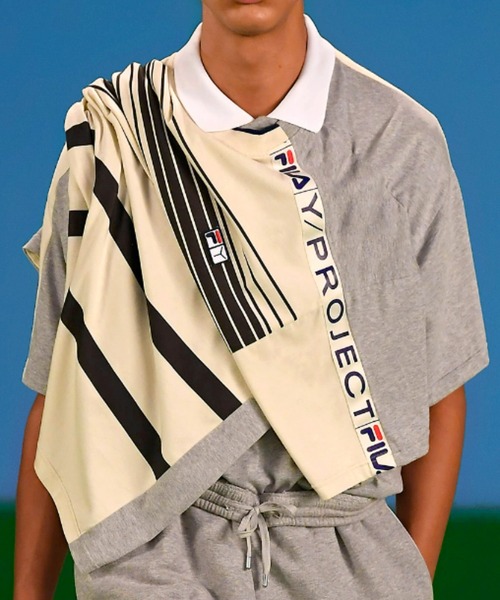 Y/Project(ワイプロジェクト)の「FILA REVERSIBLE STRIPE T-SHIRT(Tシャツ/カットソー・メンズ・グレー系その他/ブラック系その他・M/S/L/XXS/XL/XS)」の10枚目の写真