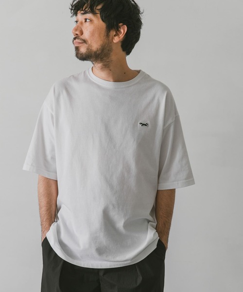 PENNEYS(ぺニーズ)の「『別注』PENNEYS×DOORS THE FOX ワッペンTシャツ(Tシャツ/カットソー・メンズ・ホワイト/ベージュ/ネイビー/カーキ・SMALL/MEDIUM/LARGE)」の2枚目の写真