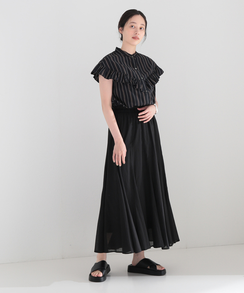 JOURNAL STANDARD(ジャーナルスタンダード)の「マルチストライプフリルブラウス(シャツ/ブラウス・レディース・ブラック/ブラウン/レッド・FREE)」の5枚目の写真