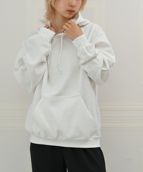 GILDAN（ギルダン）の「GILDAN無地プルパーカー（パーカー・レディース・ブラック/グレー/ネイビー/ホワイト・M/L/XXL/XL）」の2枚目の写真