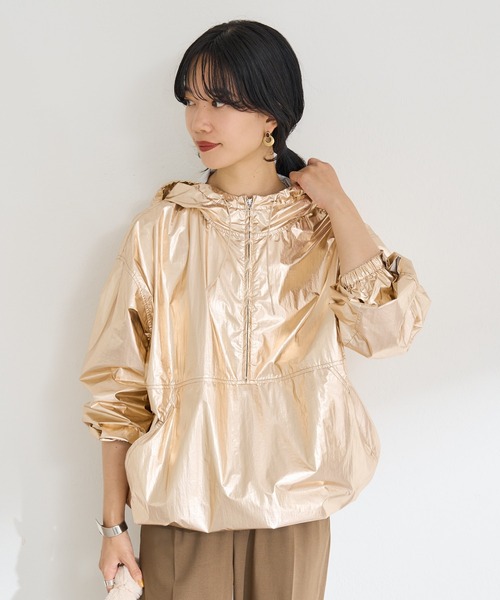 SHENERY（シーナリー）の「アノラックパーカー（パーカー・レディース・ベージュ/ゴールド・FREE）」の4枚目の写真