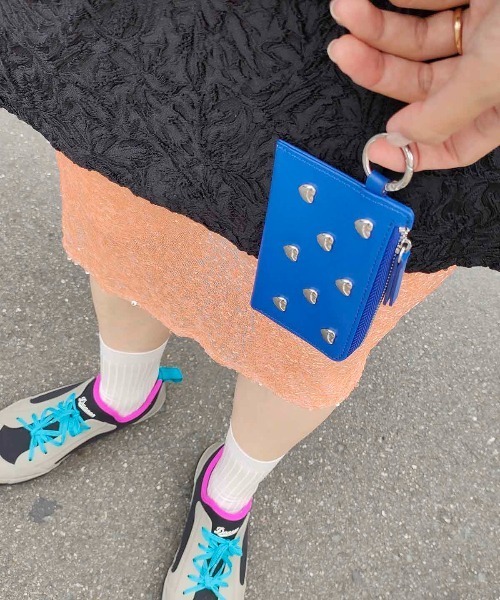 Casselini(キャセリーニ)の「Casselini(キャセリーニ)ハートスタッズカードケース(カードケース・レディース・ブラック/ブラウン/ブルー・FREE)」の13枚目の写真