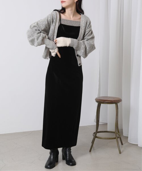 RAY CASSIN（レイカズン）の「ストレートベロアキャミワンピース（ワンピース・レディース・ブラック/カーキ/ベージュ・FREE）」の5枚目の写真