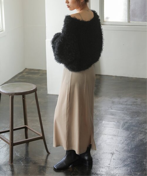 RAY CASSIN（レイカズン）の「ストレートベロアキャミワンピース（ワンピース・レディース・ブラック/カーキ/ベージュ・FREE）」の22枚目の写真