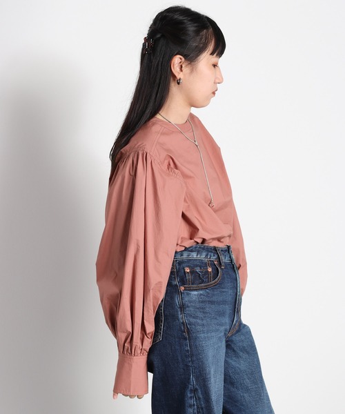 cepo(セポ)の「クルーネック ボリューム袖ブラウス(シャツ/ブラウス・レディース・ブラック/ピンク/オフホワイト・M)」の6枚目の写真