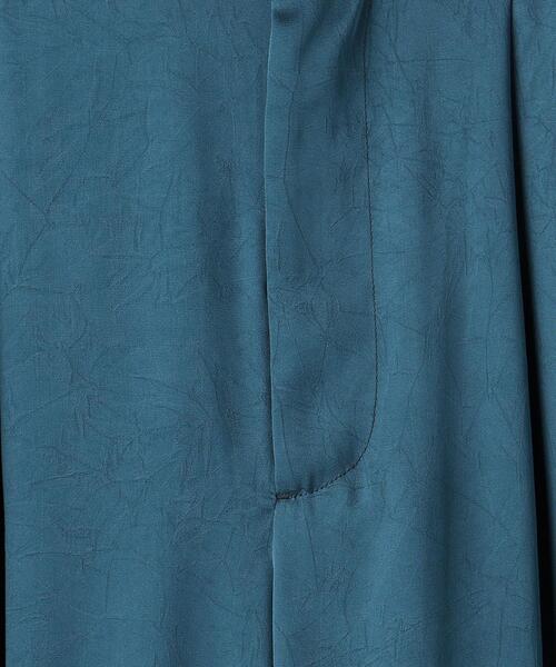 BEAUTY&YOUTH UNITED ARROWS（ビューティーアンドユースユナイテッドアローズ）の「ポリエステルサテン タックパンツ -ウォッシャブル-（その他パンツ・レディース・コバルトブルー/イエロー/オフホワイト・S/M）」の22枚目の写真