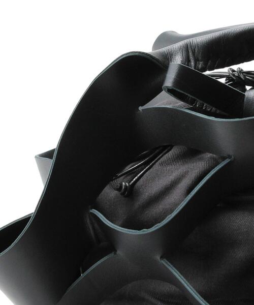 MAISON N.H PARIS（メゾンエヌアッシュパリ）の「【別注】＜ MAISON N.H PARIS ＞ メッシュ バッグ（ハンドバッグ・レディース・ブラック/オフホワイト・FREE）」の8枚目の写真