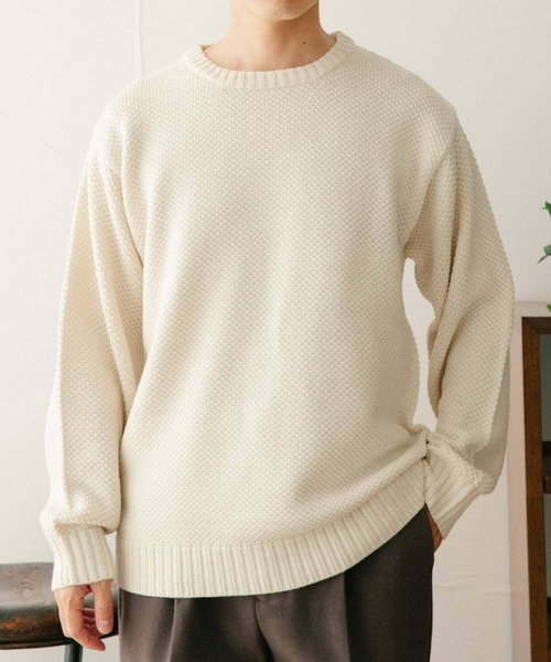 ITEMS URBANRESEARCH（アイテムズ アーバンリサーチ）の「マシンウォッシャブル クルーネックカノコニット（ニット/セーター・メンズ・オフホワイト/ピンク/グレー/グリーン/ネイビー・LARGE/MEDIUM）」の7枚目の写真