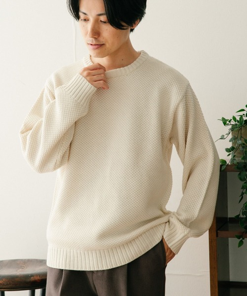 ITEMS URBANRESEARCH（アイテムズ アーバンリサーチ）の「マシンウォッシャブル クルーネックカノコニット（ニット/セーター・メンズ・オフホワイト/ピンク/グレー/グリーン/ネイビー・LARGE/MEDIUM）」の10枚目の写真