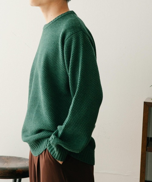 ITEMS URBANRESEARCH（アイテムズ アーバンリサーチ）の「マシンウォッシャブル クルーネックカノコニット（ニット/セーター・メンズ・オフホワイト/ピンク/グレー/グリーン/ネイビー・LARGE/MEDIUM）」の13枚目の写真