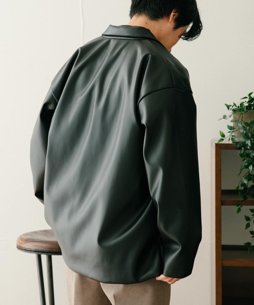 ITEMS URBANRESEARCH（アイテムズ アーバンリサーチ）の「レザータッチ カバーオールジャケット（カバーオール・メンズ・グレー/ブラック/ブルー・MEDIUM/LARGE）」の11枚目の写真