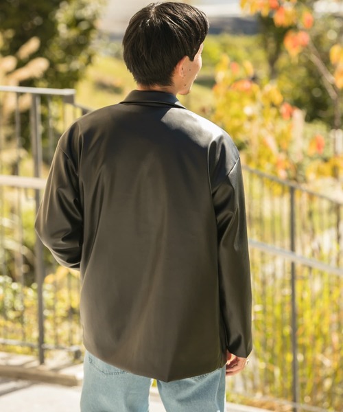 ITEMS URBANRESEARCH（アイテムズ アーバンリサーチ）の「レザータッチ カバーオールジャケット（カバーオール・メンズ・グレー/ブラック/ブルー・MEDIUM/LARGE）」の16枚目の写真