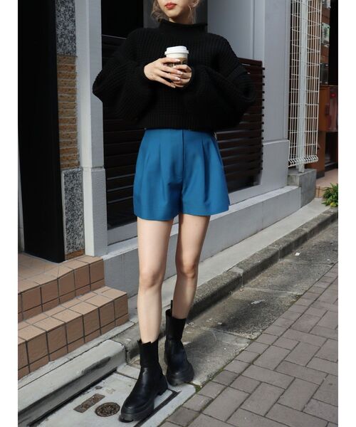 EVRIS(エヴリス)の「バックルデザインショートパンツ(その他パンツ・レディース・ブラウン/ブルー/ブラック・MEDIUM/SMALL)」の14枚目の写真