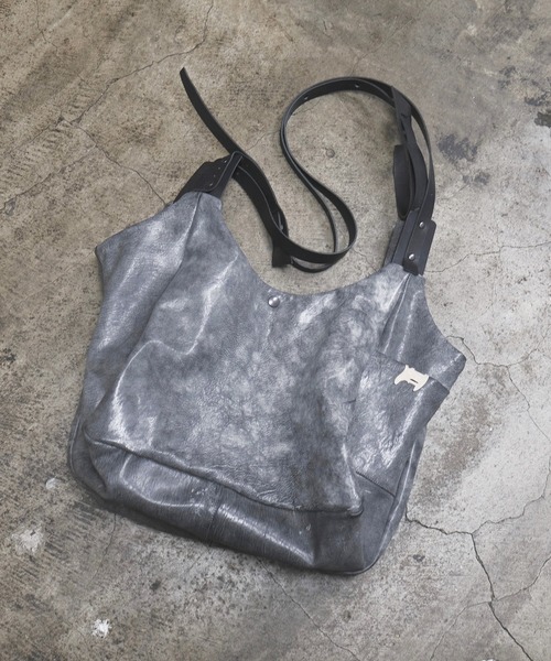 T.A.S（ティーエーエス）の「T.A.S ティーエーエス / PLEATED LEATHER 