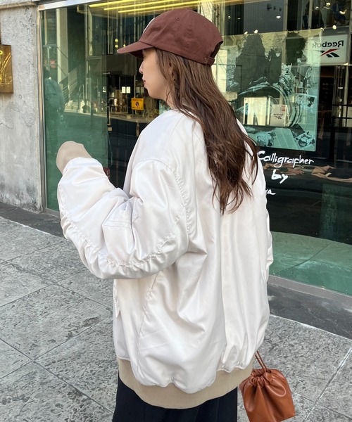 DISCOAT（ディスコート）の「【@chihiro___315 セレクト】ビッグMA-1≪WEB限定≫（MA-1・レディース・ブラック/カーキ/アイボリー・FREE）」の2枚目の写真