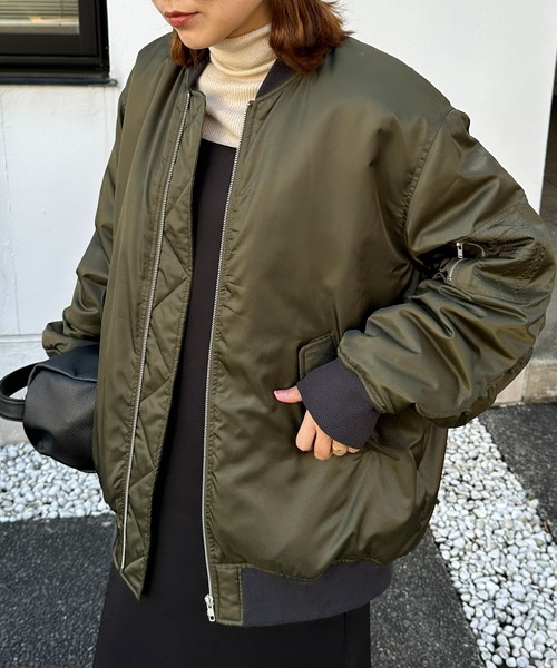 DISCOAT（ディスコート）の「【@chihiro___315 セレクト】ビッグMA-1≪WEB限定≫（MA-1・レディース・ブラック/カーキ/アイボリー・FREE）」の7枚目の写真