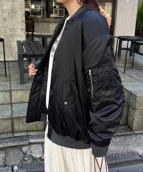 DISCOAT（ディスコート）の「【@chihiro___315 セレクト】ビッグMA-1≪WEB限定≫（MA-1・レディース・ブラック/カーキ/アイボリー・FREE）」の19枚目の写真