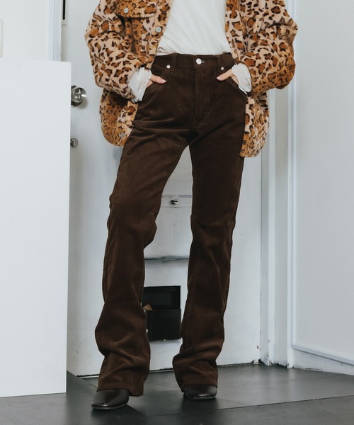 Lee（リー）の「Lee/リー AMERICAN STANDARD BOOT CUT ブーツカット フレア（チノパンツ・メンズ・ダークブラウン/アイボリー/ブラック/マスタード/アクア・34/32/30/28）」の11枚目の写真