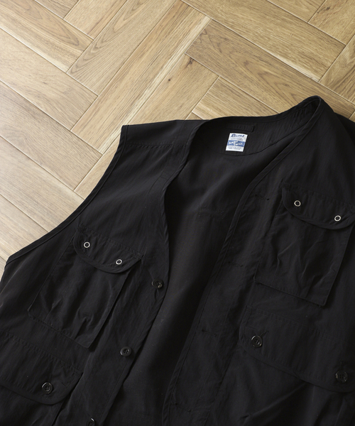 ARMY TWILL(アーミーツイル)の「【ARMY TWILL / アーミーツイル】別注 ナイロン ファティーグ ベスト(ベスト・メンズ・ブラック/カーキ/ホワイト・LARGE/MEDIUM)」の4枚目の写真