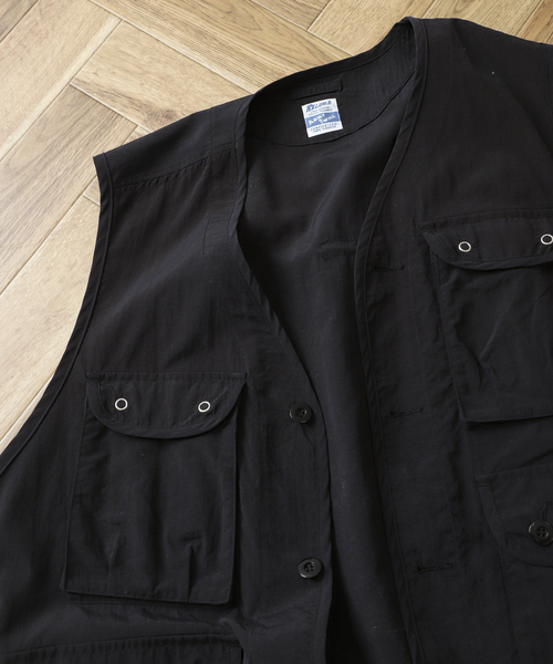ARMY TWILL(アーミーツイル)の「【ARMY TWILL / アーミーツイル】別注 ナイロン ファティーグ ベスト(ベスト・メンズ・ブラック/カーキ/ホワイト・LARGE/MEDIUM)」の5枚目の写真