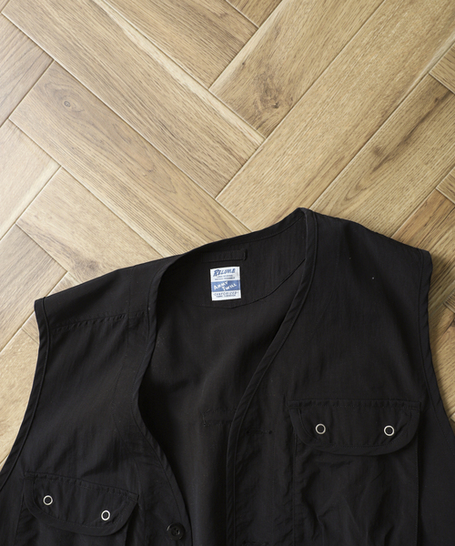 ARMY TWILL(アーミーツイル)の「【ARMY TWILL / アーミーツイル】別注 ナイロン ファティーグ ベスト(ベスト・メンズ・ブラック/カーキ/ホワイト・LARGE/MEDIUM)」の6枚目の写真