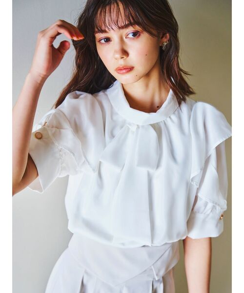 dazzlin(ダズリン)の「フリルリボン2WAY5分袖ブラウス(シャツ/ブラウス・レディース・アイボリー/オフホワイト/グレー・FREE)」の10枚目の写真