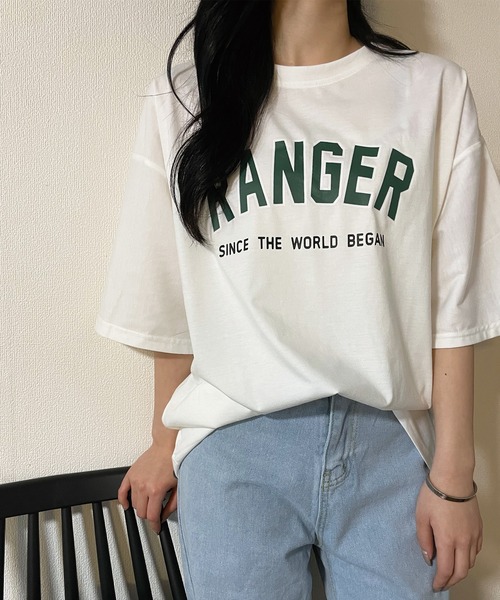 EPICKS(エピックス)の「オーバーサイズBIGカレッジロゴプリントTシャツ(Tシャツ/カットソー・レディース・グレー/ネイビー/ホワイト・LARGE/X-LARGE/MEDIUM)」の12枚目の写真