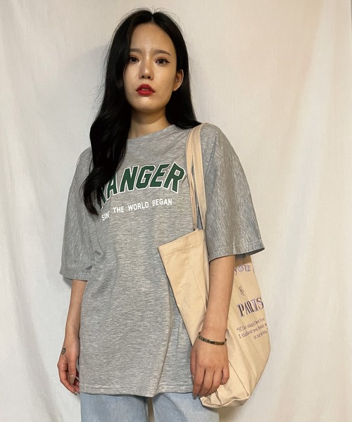EPICKS(エピックス)の「オーバーサイズBIGカレッジロゴプリントTシャツ(Tシャツ/カットソー・レディース・グレー/ネイビー/ホワイト・LARGE/X-LARGE/MEDIUM)」の15枚目の写真