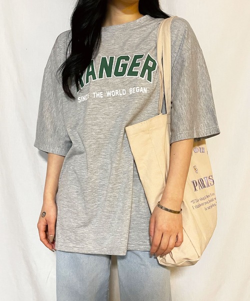 EPICKS(エピックス)の「オーバーサイズBIGカレッジロゴプリントTシャツ(Tシャツ/カットソー・レディース・グレー/ネイビー/ホワイト・LARGE/X-LARGE/MEDIUM)」の19枚目の写真