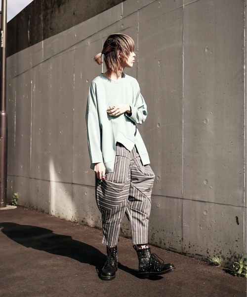 rovtski（ロフトスキー）の「ストライプサルエルパンツ（デニムパンツ