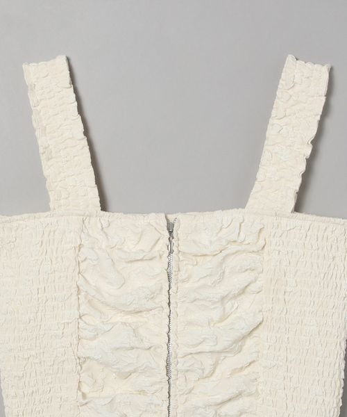 ノリです。② JEANASIS（ジーナシス）の「ジャガードシャーリングビスチェ