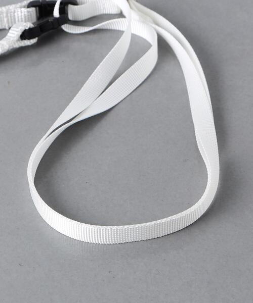 UNITED ARROWS（ユナイテッドアローズ）の「＜BYON BYON＞ モバイルストラップ（スマホグッズ・メンズ・ブラック/ホワイト/ネイビー/ケリー・FREE）」の10枚目の写真