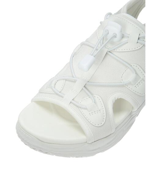 Lugnoncure（ルノンキュール）の「ドロストスポーツサンダル（サンダル・レディース・オフホワイト/ブラック・LARGE/MEDIUM）」の18枚目の写真