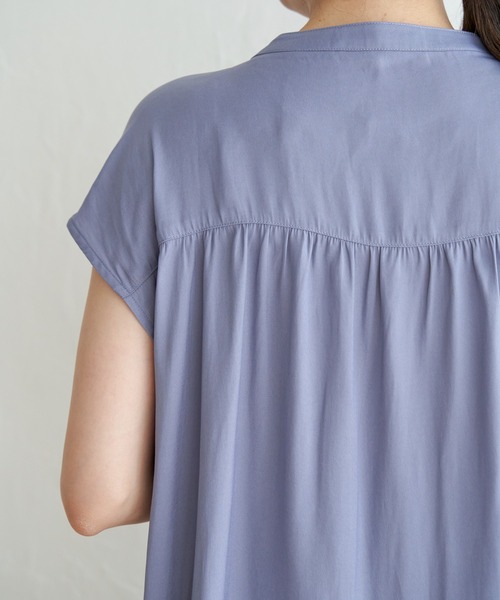 ikka(イッカ)の「カッセンギャザーフレンチソデシャツ(シャツ/ブラウス・レディース・モカ/ブルー系その他/ブラック・L/M)」の16枚目の写真