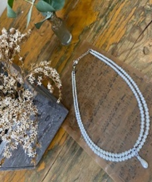 Cupid Heart(キューピッドハート)の「【Cupid Heart】結婚式アクセ!2連涙パールネックレス(ネックレス・レディース・ベージュ・MEDIUM)」の3枚目の写真