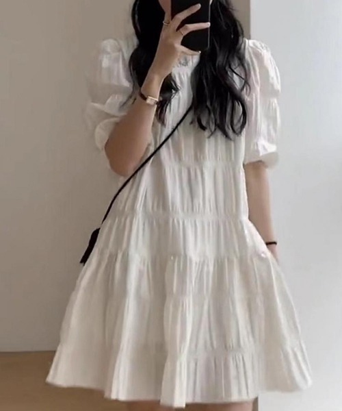 gossip!ロサンゼルス(ゴシップロサンゼルス)の「YUGA パフスリーブ プリーツワンピース(ワンピース・レディース・ホワイト/ブラック・L/M)」の11枚目の写真
