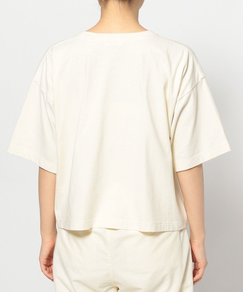 LOWRYS FARM(ローリーズファーム)の「カレッジショートロゴSS966580(Tシャツ/カットソー・レディース・チャコールグレー/グレー/アイボリー/ブラウン・FREE)」の17枚目の写真